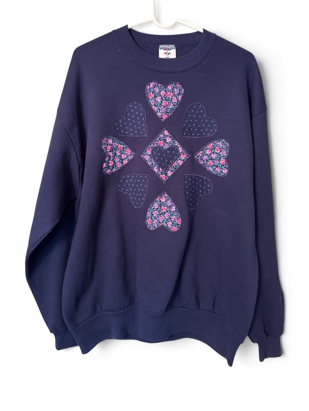 90s Crewneck Blue Sweatshirt with Quilted Hearts Embroidered XL